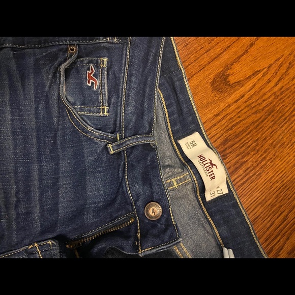 NWOT y2k trendy Hollister skinny jeans, medium wash low rise - Picture 3 of 4